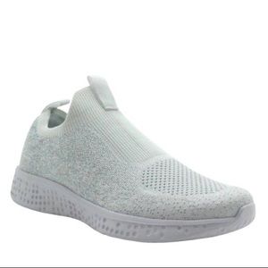 Avia • Women’s Slip On Sneaker